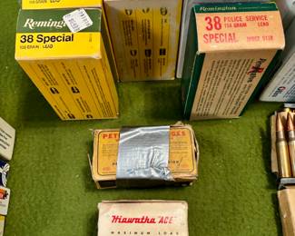 Gun ammo, 38 special, shot shells 