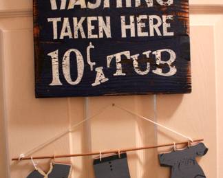 Laundry room sign decor 
