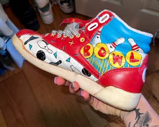 Vintage bowling shoes