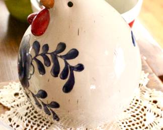 Cute rooster kitchen decor 