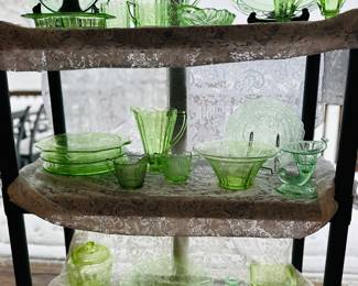 Green Depression Glass, Vaseline Glass 