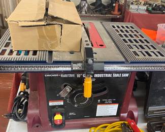 Chicago Table Saw