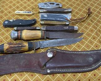 Assorted Knives