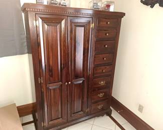 Cherry Bachelor's chest