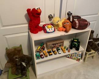 Toys & children’s books 