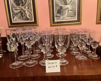 Jerpoint stemware
Set of 8 in each size