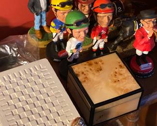 Saratoga Thoroughbred Bobble Heads
