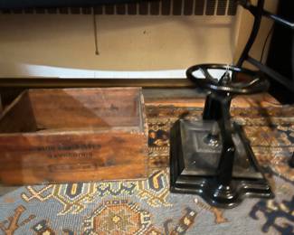 Book press