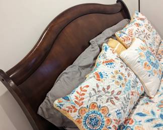 bed set dark wood