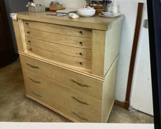 Chest MIDCENTURY 