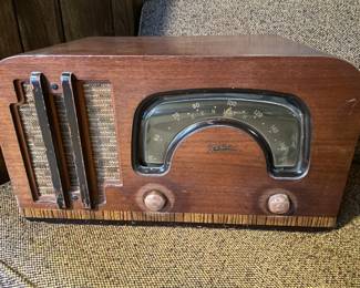 Vintage radio
