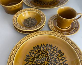 Castilian dinnerware. 10 place settings plus bowls and platters. 