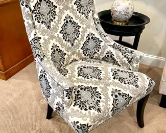 $120. Modern accent chair with decorative nailhead trim. 25x25x43 inches.