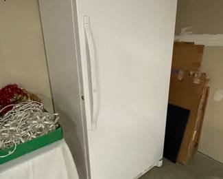 Upright freezer
