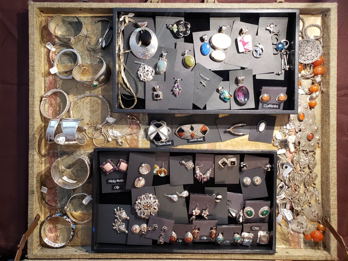 90 Off Monday! Bloomingdale Estate Sale... starts on 1/29/2024