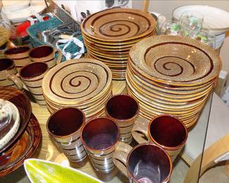 Spiral Dinnerware