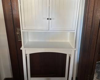 NEW OUT OF BOX:  Over the Toliet Shelf