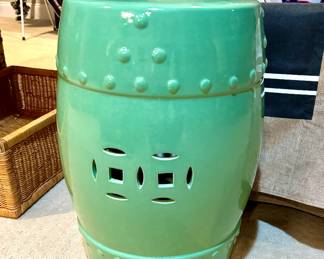 Two Hands Outdoor Garden Stool