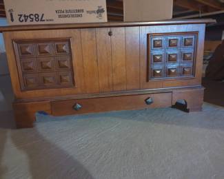 Lane Cedar chest