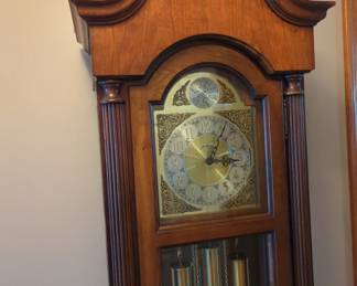Grandfather clock, Howard Miller