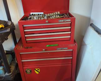 Tool chest