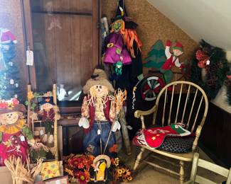 6 gun cabinet, cute vintage rocking chairs