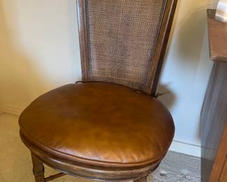 Henredon came chair