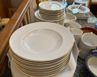 Gibson gold rim china