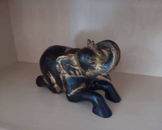 Wood Elephant Statue