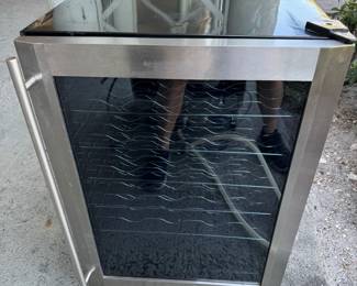Magic Chef Wine Cooler