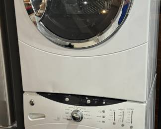 GE stacking Washer & Dryer