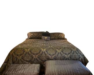 Henredon king size bed. Comforter and bed linens. Storage trunk on the left is also for sale.