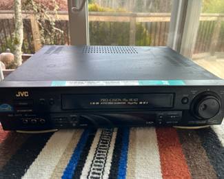JVC VCR Pro-Cision - HR-VP770U