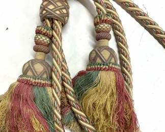Oversized Rope Tassel Tie Back