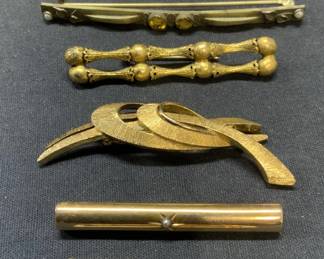 Lot 6 Jewelry Vintage Monet Gold Tone Brooch, More