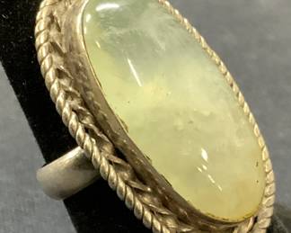 Vintage Sterling Silver Green Gem Ring