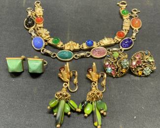 Lot 5 Vintage Gold Tone Glass Cabochon Bracelets +