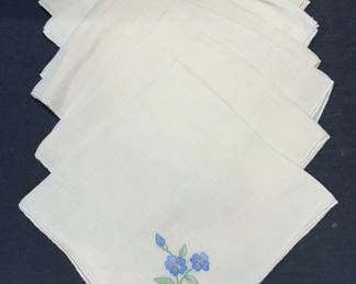 Set 7 Embroidered Linen Botanical Napkins