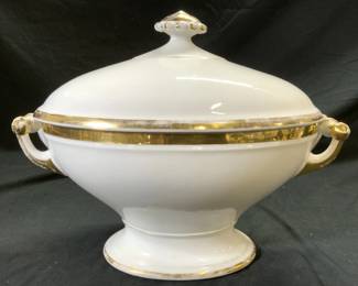 Vintage Porcelain Tureen W Lid & Handles