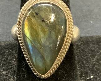 Vintage Sterling Silver Labradorite Ring