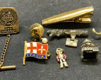 Lot 8 Vintage Sterling Silver & More Pins