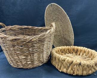 3 Woven Fibers & Wicker Baskets & Trays