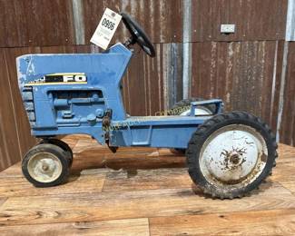 Ford peddle tractor