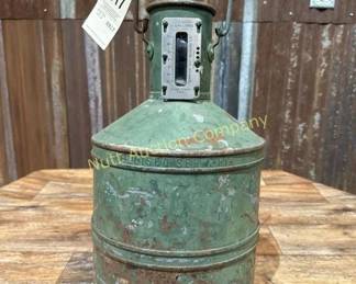 Seraphin Test Measure Co gas station can