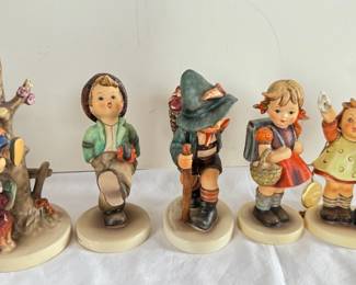 5 Goebel Figurines From West Germany And Germany