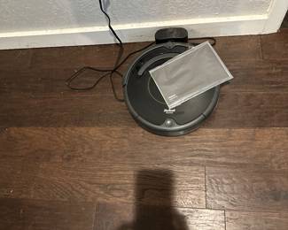 IROBOT vacuum. New. 