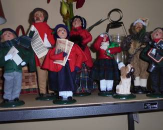 Brayer's carolers - 8 total 