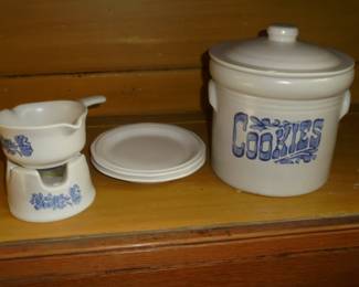 Pfaltzgraff cookie jar & butter warmer 