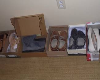 Ladies shoes size 8 1/2 - 9