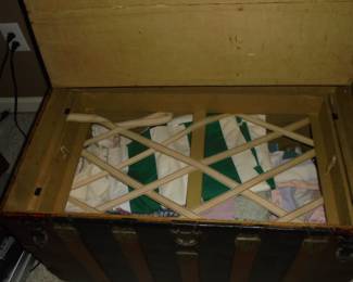Vintage hump back truck  Superb condition.  All interior sections - no rips or broken pieces